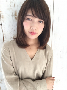 スタッフ「毛利　仁美」が担当したヘアスタイル「白石麻衣さん風ストカール」